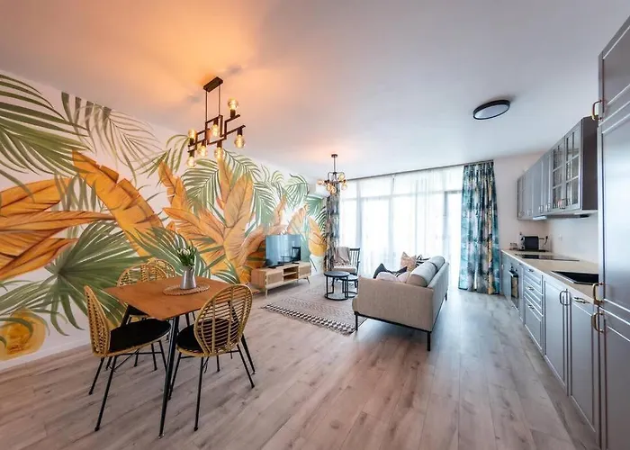 Central Botanic View ,Relaxing&Cozy Apartment